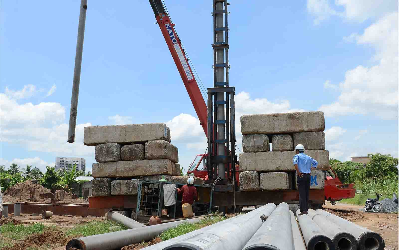 Ép Cọc Bê Tông Giá Rẻ TP.HCM – Thi Công Uy Tín